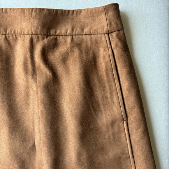 J. Crew Factory Faux Suede Walnut Mini Skirt Size 4 - Picture 4 of 7